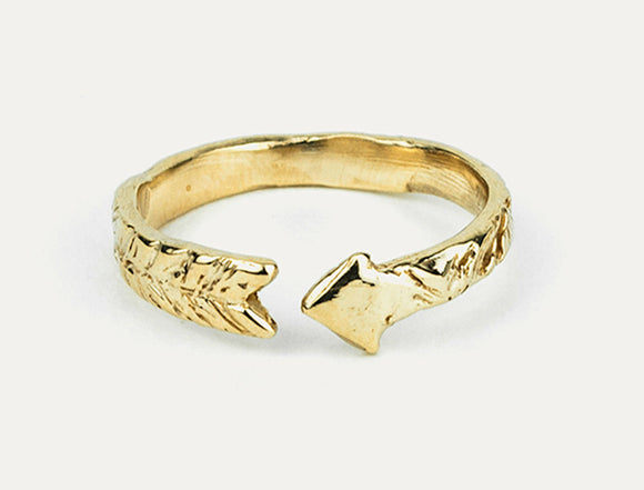 Arrow Ring Gold